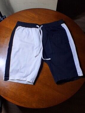 Fashion Nova Split Travis Twill Shorts - Black/White XXL